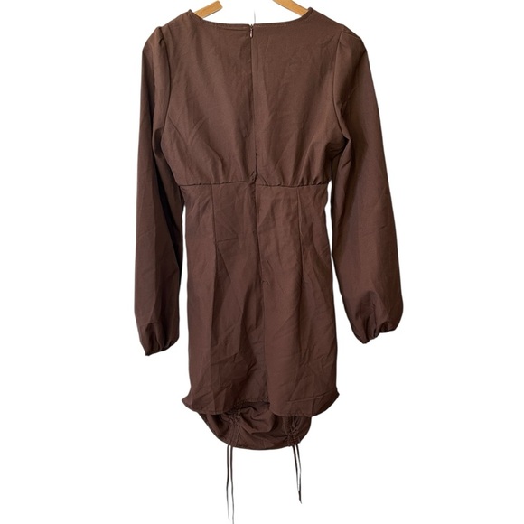 NWT PrettyLittleThing | Women’s Chocolate Brown Long Sleeve Ruched Mini Dress, 4 - Picture 14 of 15